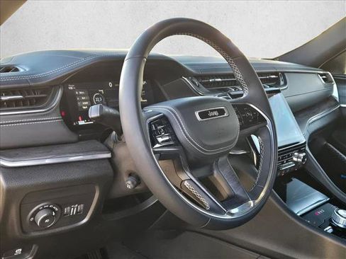 Used 2024 Jeep Grand Cherokee L Overland w/ Trailer Tow Package image 7