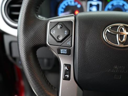 Used 2023 Toyota Tacoma SR5 AWD/4WD image 17