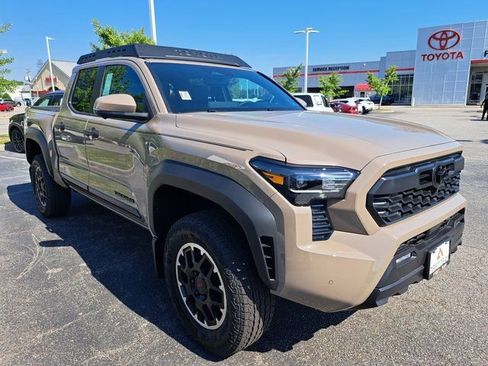 New 2026 Toyota Tacoma TRD Off-Road AWD/4WD image 4