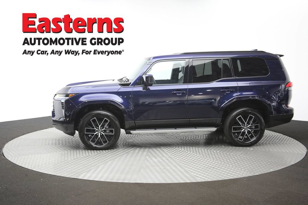 Used 2025 Lexus GX 550 w/ Accessory Package (2T) AWD/4WD image 64