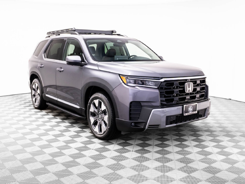 Certified 2026 Honda Pilot Touring image 10