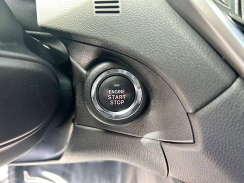 Used 2023 Subaru Ascent Limited AWD/4WD image 18