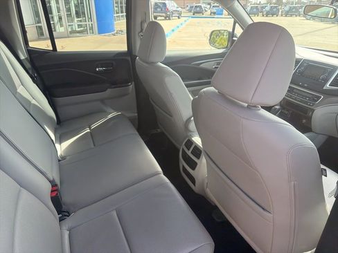 Used 2017 Honda Ridgeline RTL image 23