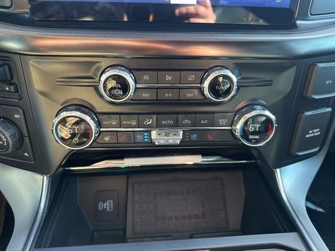 Used 2021 Ford F150 Platinum w/ Equipment Group 701A High image 24