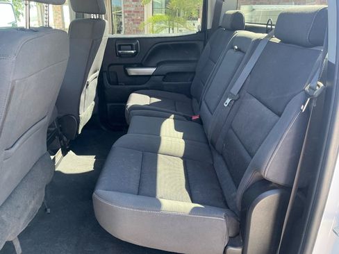 Used 2019 Chevrolet Silverado 2500 LT AWD/4WD image 11