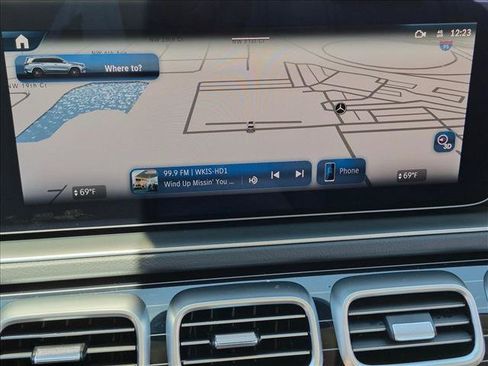 New 2026 Mercedes-Benz GLS 450 4MATIC image 13