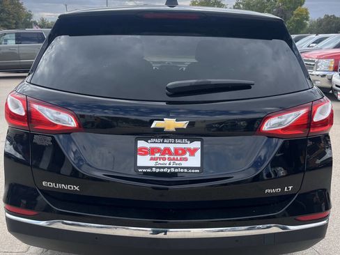 Used 2018 Chevrolet Equinox LT AWD/4WD image 11