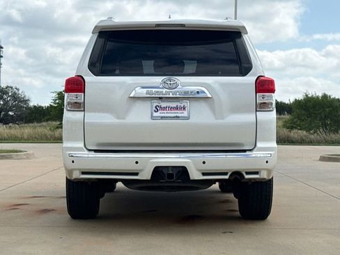 Used 2012 Toyota 4Runner SR5 w/ Premium Pkg RWD image 8