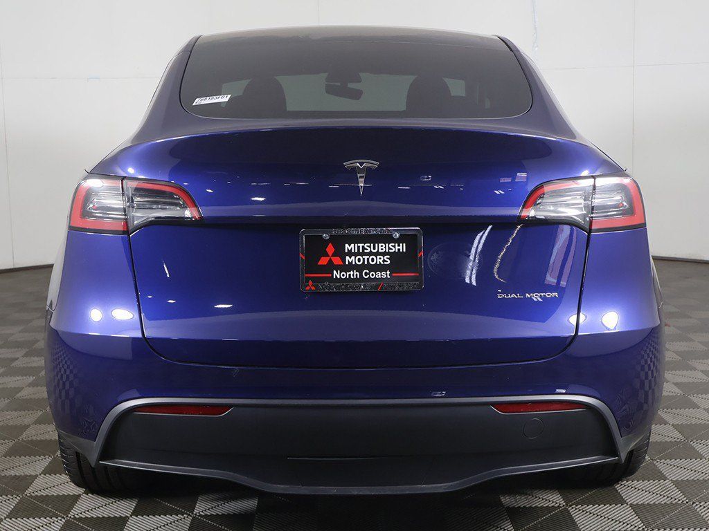 Used 2023 Tesla Model Y Long Range AWD/4WD image 16