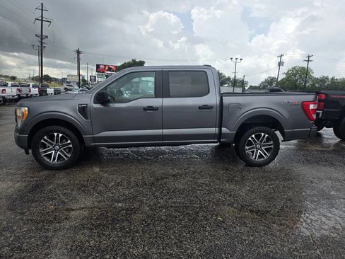 Used 2021 Ford F150 XL w/ STX Appearance Package AWD/4WD image 4