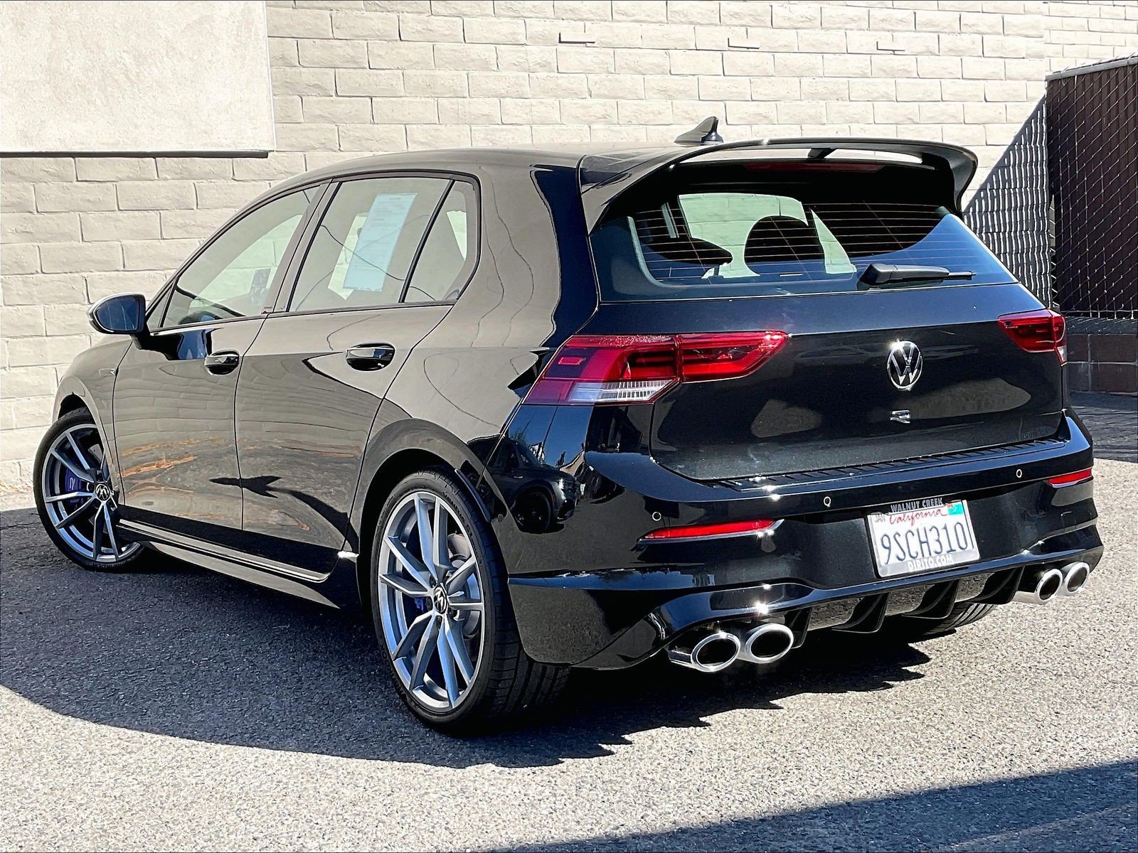 Certified 2024 Volkswagen Golf R AWD/4WD image 9