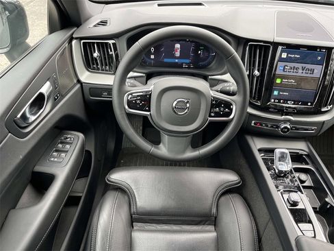 Used 2024 Volvo XC60 T8 Ultimate w/ Protection Package Premier image 14