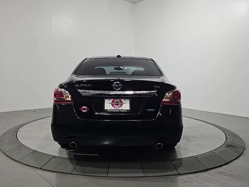 Used 2013 Nissan Altima 2.5 SV image 4