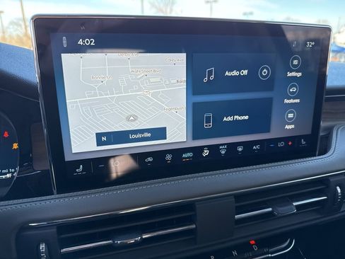 Certified 2023 Lincoln Corsair Reserve image 35