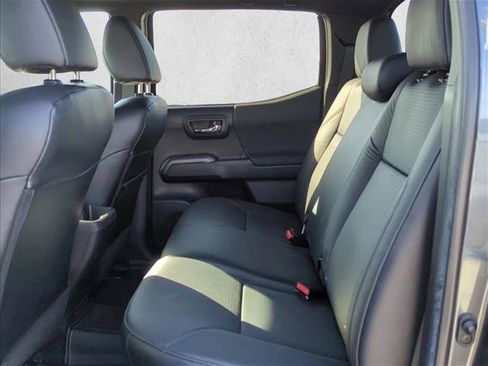 Used 2023 Toyota Tacoma TRD Off-Road image 25