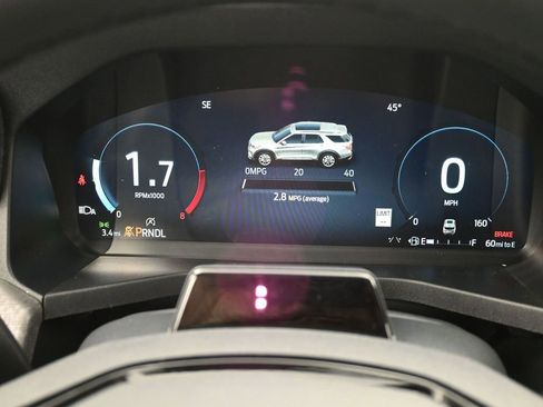 New 2026 Ford Explorer Platinum image 10