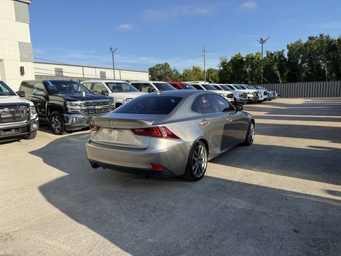 Used 2016 Lexus IS 200t w/ F Sport Package RWD image 4