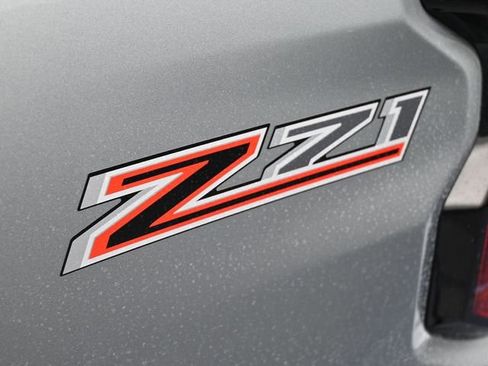New 2025 Chevrolet Colorado Z71 w/ Technology Package AWD/4WD image 38
