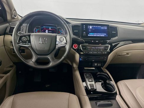 Certified 2019 Honda Pilot Elite image 22
