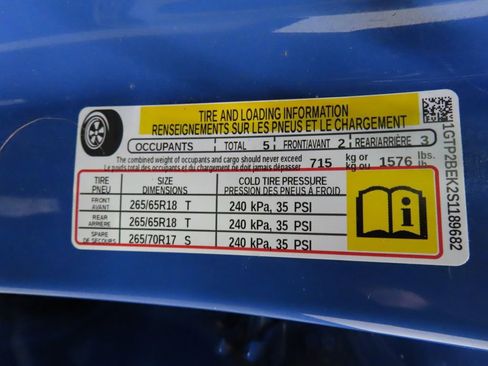 Used 2025 GMC Canyon Elevation image 51