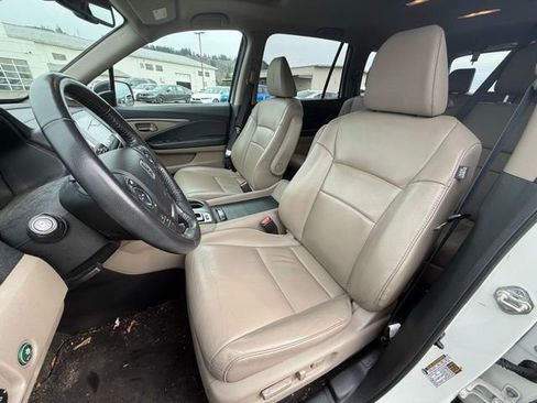 Used 2017 Honda Pilot EX-L image 8