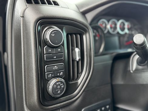 Used 2022 Chevrolet Silverado 3500 W/T w/ Gooseneck/5TH Wheel Package image 14