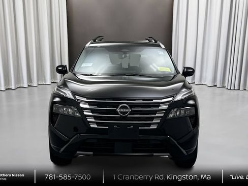 New 2026 Nissan Rogue Platinum w/ Platinum Premium Package AWD/4WD image 2