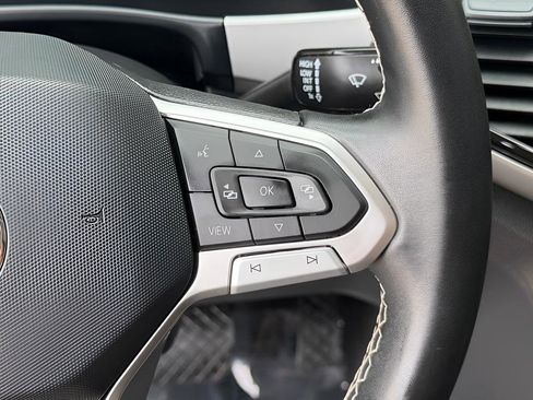 Used 2023 Volkswagen Atlas SE FWD image 41