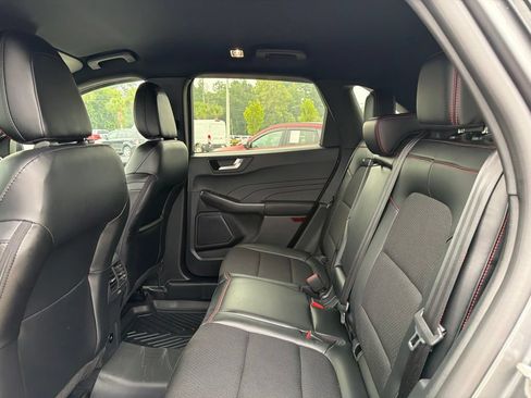 Used 2026 Ford Escape ST-Line w/ Tech Pack #1 FWD image 17