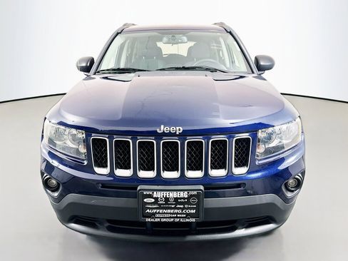 Used 2014 Jeep Compass Sport w/ Power Value Group FWD image 2