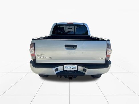 Used 2011 Toyota Tacoma 4x4 Double Cab w/ TRD Sport Pkg image 7