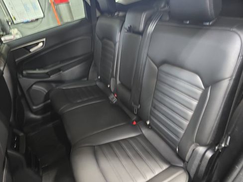 Used 2022 Ford Edge SEL w/ Convenience Package AWD/4WD image 16