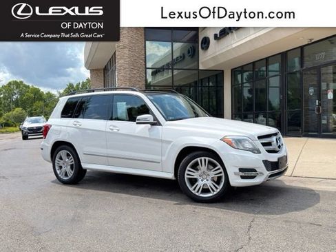 Used 2015 Mercedes-Benz GLK 350 4MATIC image 1