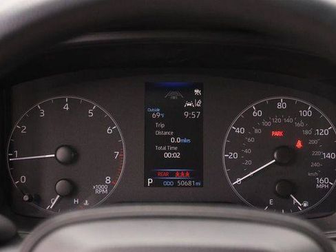 Used 2024 Toyota Corolla LE FWD image 13