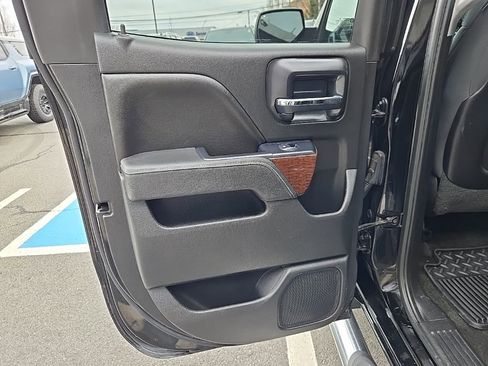 Used 2014 GMC Sierra 1500 SLE w/ SLE Value Package AWD/4WD image 37