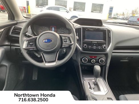 Used 2023 Subaru Crosstrek 2.0i image 17