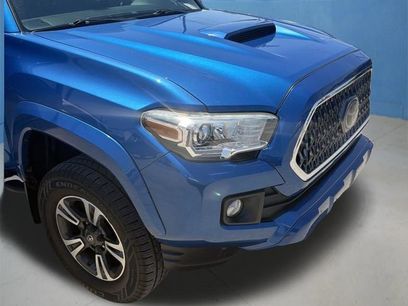 Used 2018 Toyota Tacoma TRD Sport w/ Technology Package