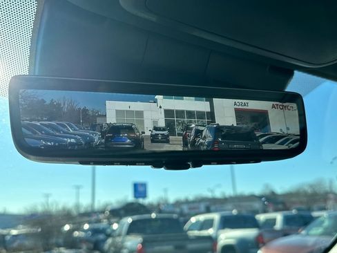 New 2025 Toyota Tacoma TRD Off-Road AWD/4WD image 28