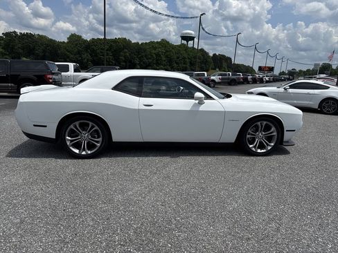 Used 2021 Dodge Challenger R/T RWD image 8