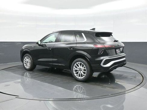 New 2026 Audi Q3 quattro 2.0T AWD/4WD image 5