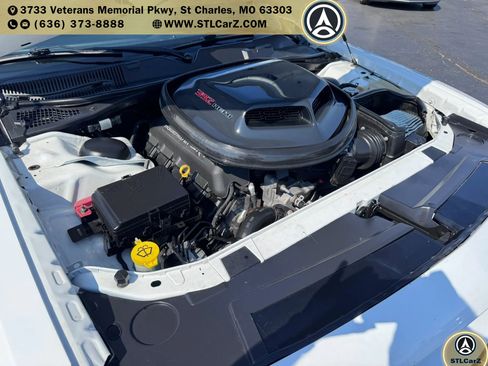 Used 2016 Dodge Challenger R/T Scat Pack RWD image 21