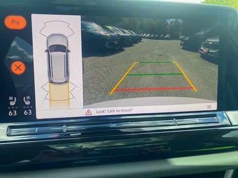 New 2026 Volkswagen Atlas Peak Edition image 12