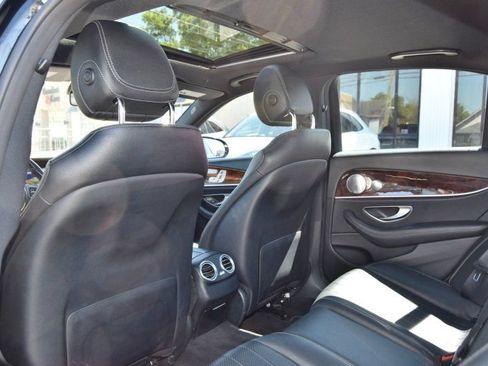 Used 2017 Mercedes-Benz E 300 4MATIC image 35
