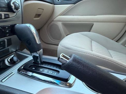 Used 2010 Ford Fusion SE FWD image 81