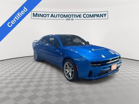 Used 2026 Dodge Charger Scat Pack w/ Wheel & Tire Package AWD/4WD image 2