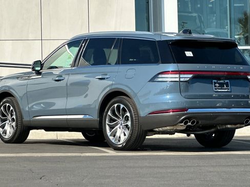 New 2025 Lincoln Aviator Premiere w/ Equipment Group 101A image 5