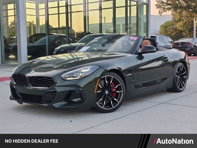 Used 2025 BMW Z4 M40i w/ Edition RWD image 1
