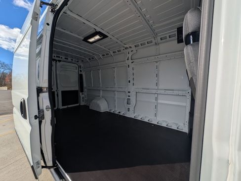 New 2026 RAM ProMaster 3500 w/ Convenience Group image 35