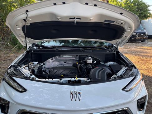 Used 2025 Buick Encore GX Preferred image 32