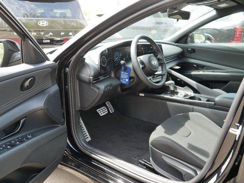 New 2026 Hyundai Elantra Sport FWD image 5